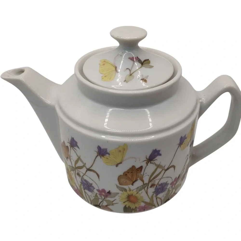 Nature Garden‎ Society Teapot Fine China by Enesco Flowers Butterflies Four Cups